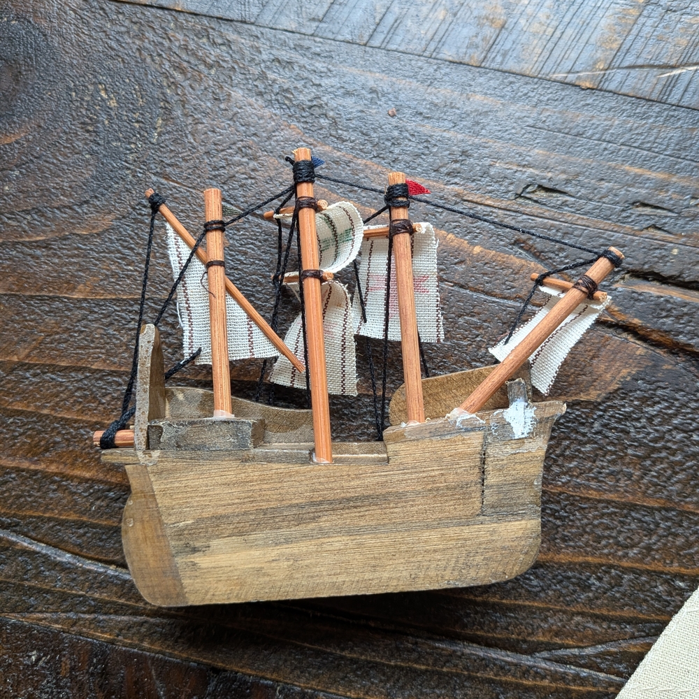 Ships and Boats Bundle - Picture 12 of 13